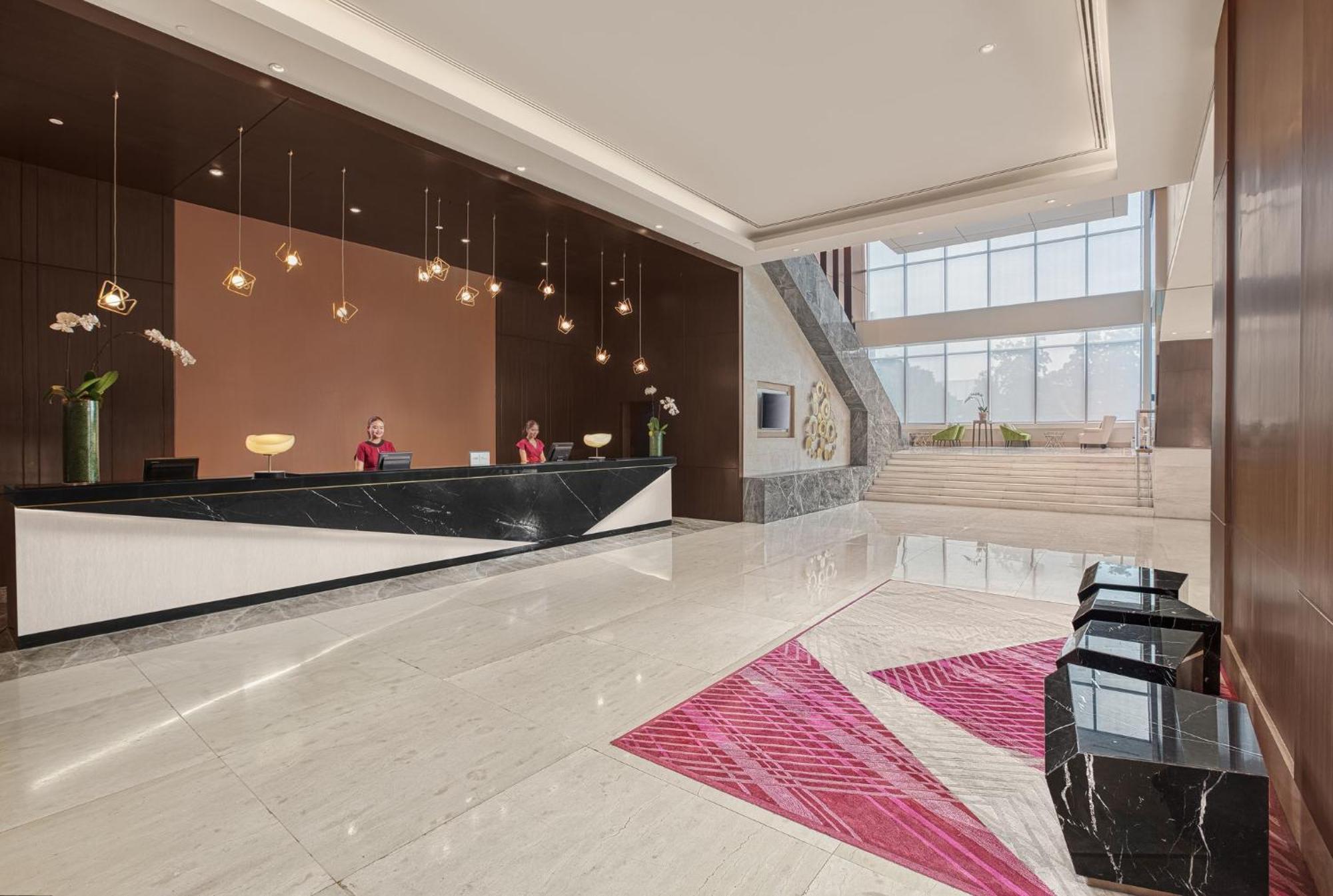 Crowne Plaza Manila Galleria By Ihg Pasig City Ngoại thất bức ảnh