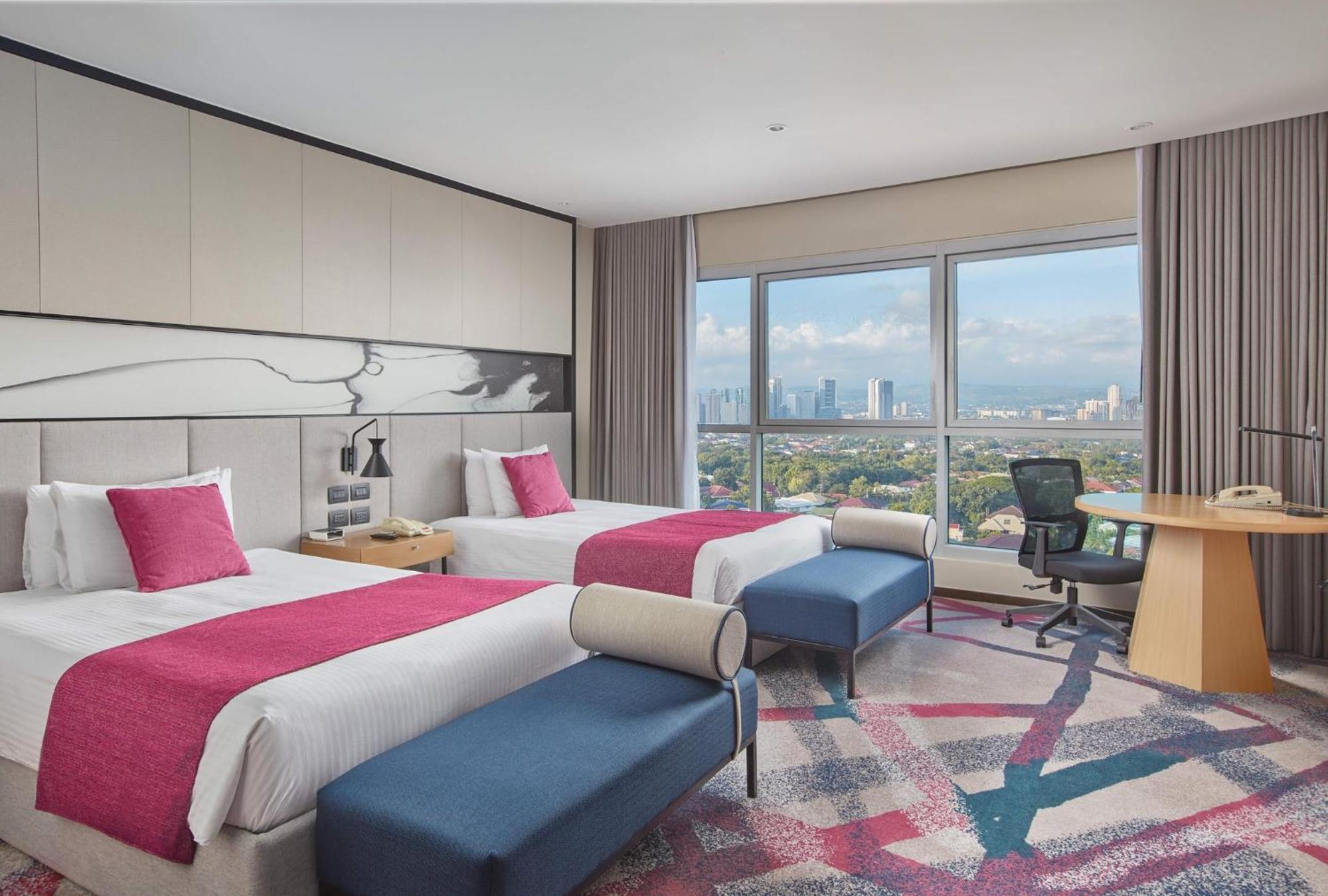 Crowne Plaza Manila Galleria By Ihg Pasig City Ngoại thất bức ảnh
