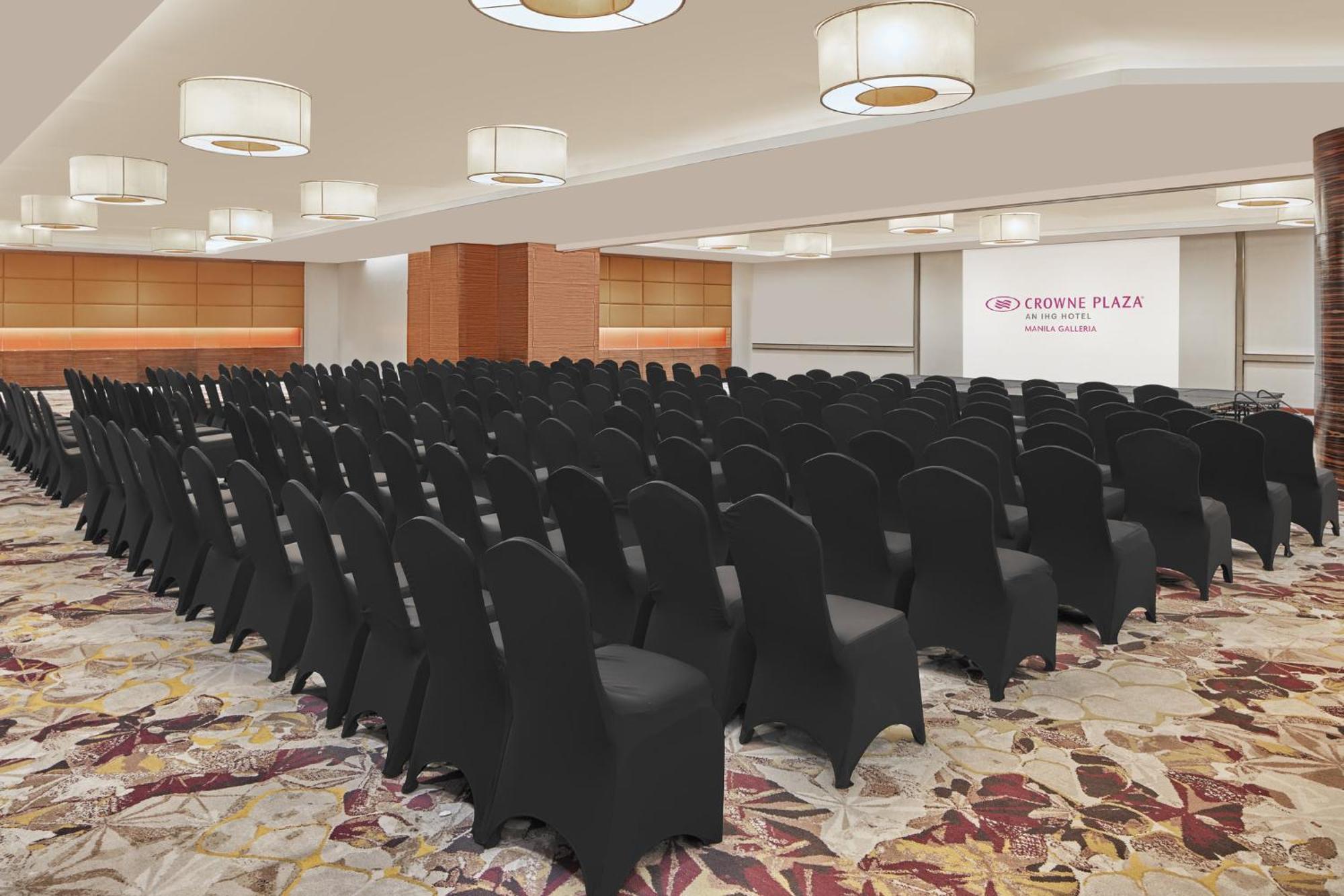Crowne Plaza Manila Galleria By Ihg Pasig City Ngoại thất bức ảnh